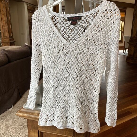 💼Beautiful Crocheted Sweater, Long Sleeve, V-neck - Picture 4 of 9